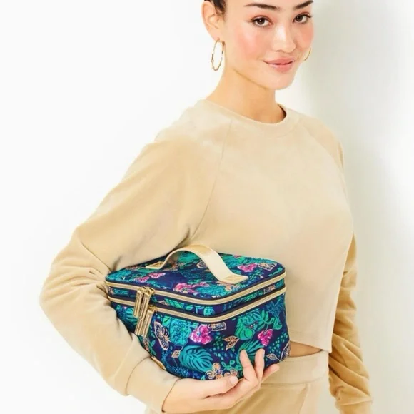 NEW Lilly Pulitzer Devona Cosmetic Case - Picture 5 of 5